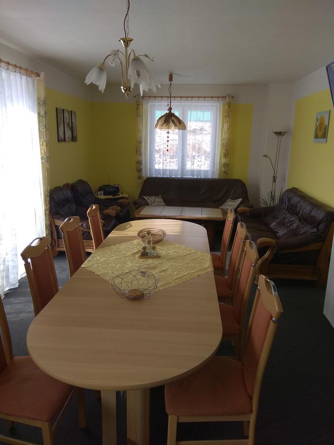 尤费赛璐度假屋 卡什佩尔斯凯霍里 外观 照片